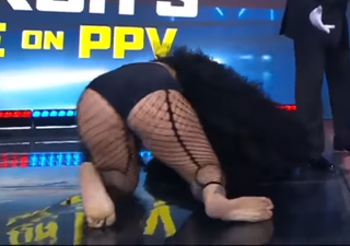 Toni Rossall feet photo thumbnail