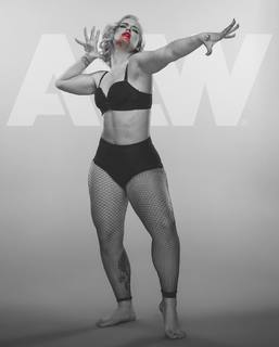 Toni Rossall feet photo thumbnail