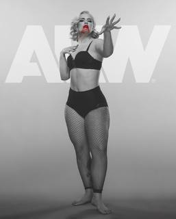 Toni Rossall feet photo thumbnail