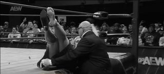 Toni Rossall feet photo thumbnail