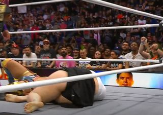 Toni Rossall feet photo thumbnail