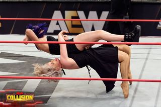 Toni Rossall feet photo thumbnail