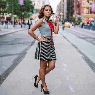 Toni Trucks feet photo 3