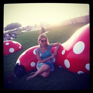 Tonya Glanz feet photo 1