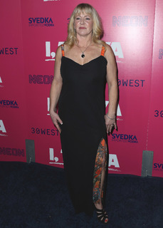 Tonya Harding feet photo 6