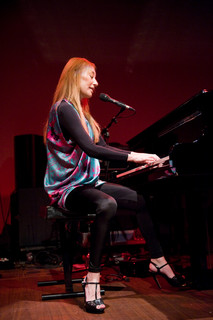 Tori Amos feet photo 16