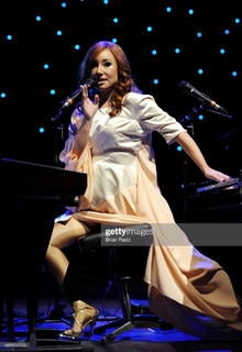 Tori Amos feet photo 2