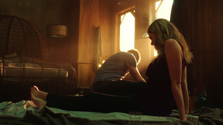 Tori Anderson feet photo 10