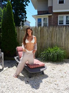 Tori Deal feet photo 6