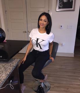 Tori Hughes feet photo 11