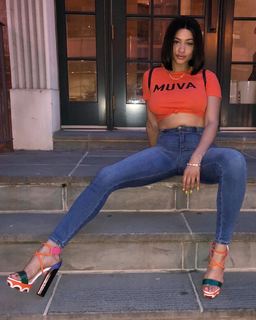 Tori Hughes feet photo 6