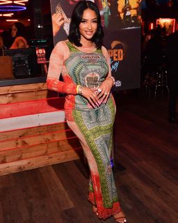 Tori Hughes feet photo 17