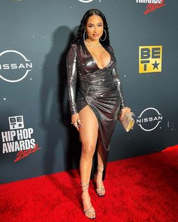 Tori Hughes feet photo 13