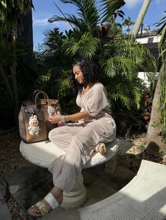 Tori Hughes feet photo 3