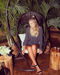 Tori Praver feet photo 9