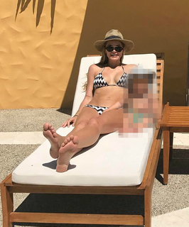 Tori Praver feet photo 5