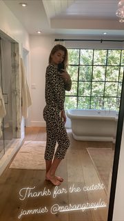 Tori Praver feet photo 11