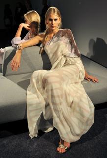 Tori Praver feet photo 19