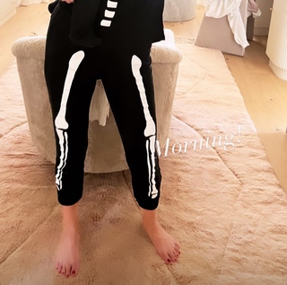 Tori Praver feet photo 3