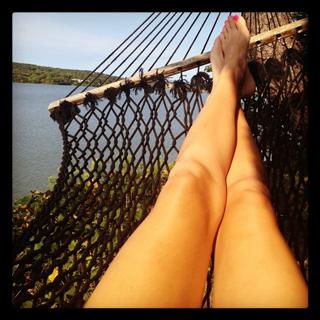 Tori Praver feet photo 7