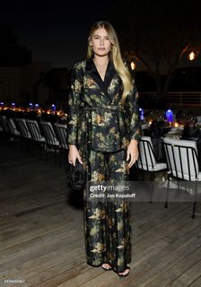 Tori Praver feet photo 8