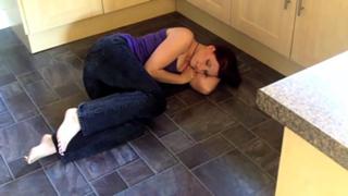 Toria Pardoe feet photo 5