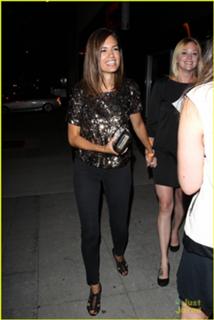 Torrey DeVitto feet photo thumbnail