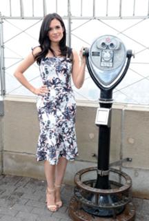 Torrey DeVitto feet photo thumbnail