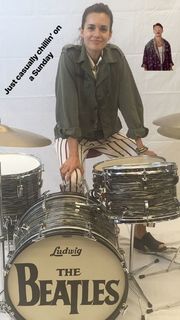 Torrey DeVitto feet photo thumbnail