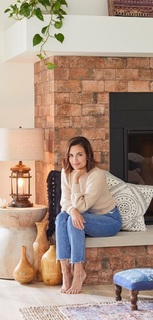 Torrey DeVitto feet photo thumbnail