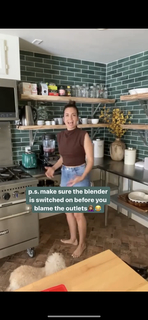 Torrey DeVitto feet photo thumbnail