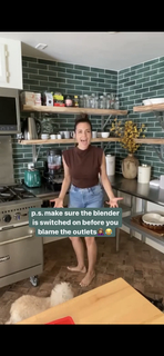 Torrey DeVitto feet photo thumbnail