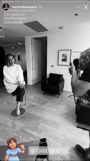 Torrey DeVitto feet photo thumbnail