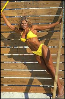 Torrie Wilson feet photo thumbnail