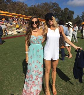 Torrie Wilson feet photo thumbnail