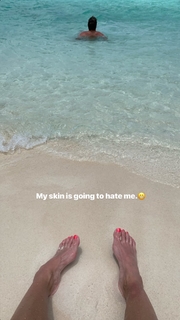Torrie Wilson feet photo thumbnail