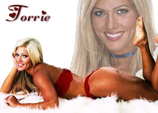 Torrie Wilson feet photo thumbnail