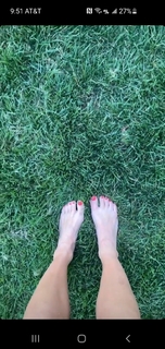 Torrie Wilson feet photo thumbnail