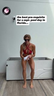 Torrie Wilson feet photo 5