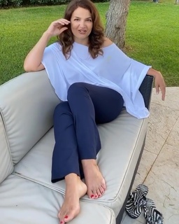 Tosca D'Aquino feet photo 7