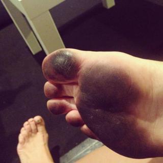 Tove Lo feet photo thumbnail