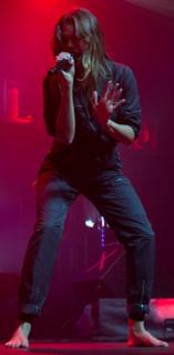 Tove Lo feet photo thumbnail