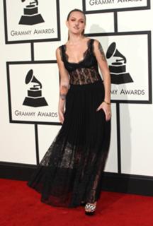 Tove Lo feet photo thumbnail