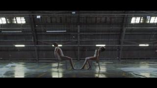 Tove Lo feet photo thumbnail