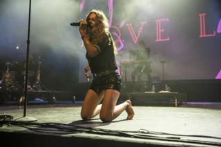 Tove Lo feet photo thumbnail