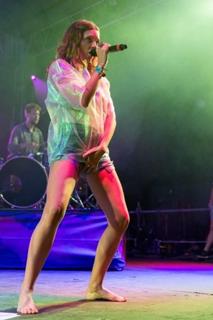 Tove Lo feet photo thumbnail