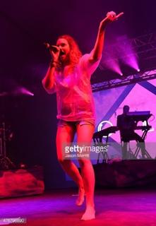 Tove Lo feet photo thumbnail