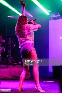 Tove Lo feet photo thumbnail
