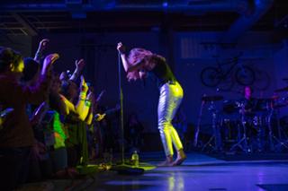 Tove Lo feet photo thumbnail