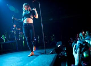 Tove Lo feet photo thumbnail